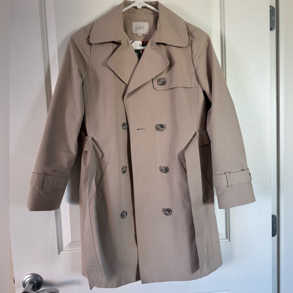 Ann Taylor Loft Modern Trench